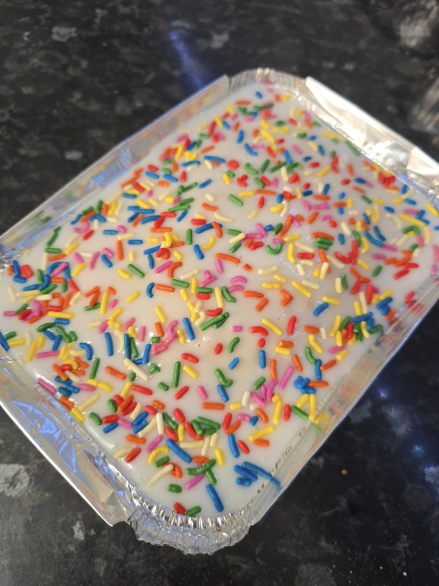 Old School Cake - Medium size
