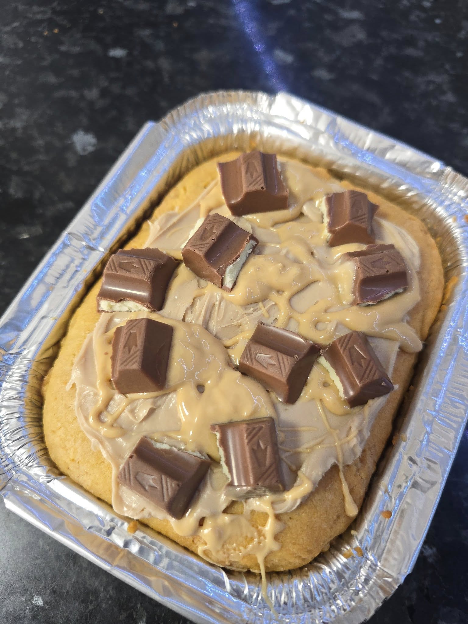 Kinder Cookie Pie Tin
