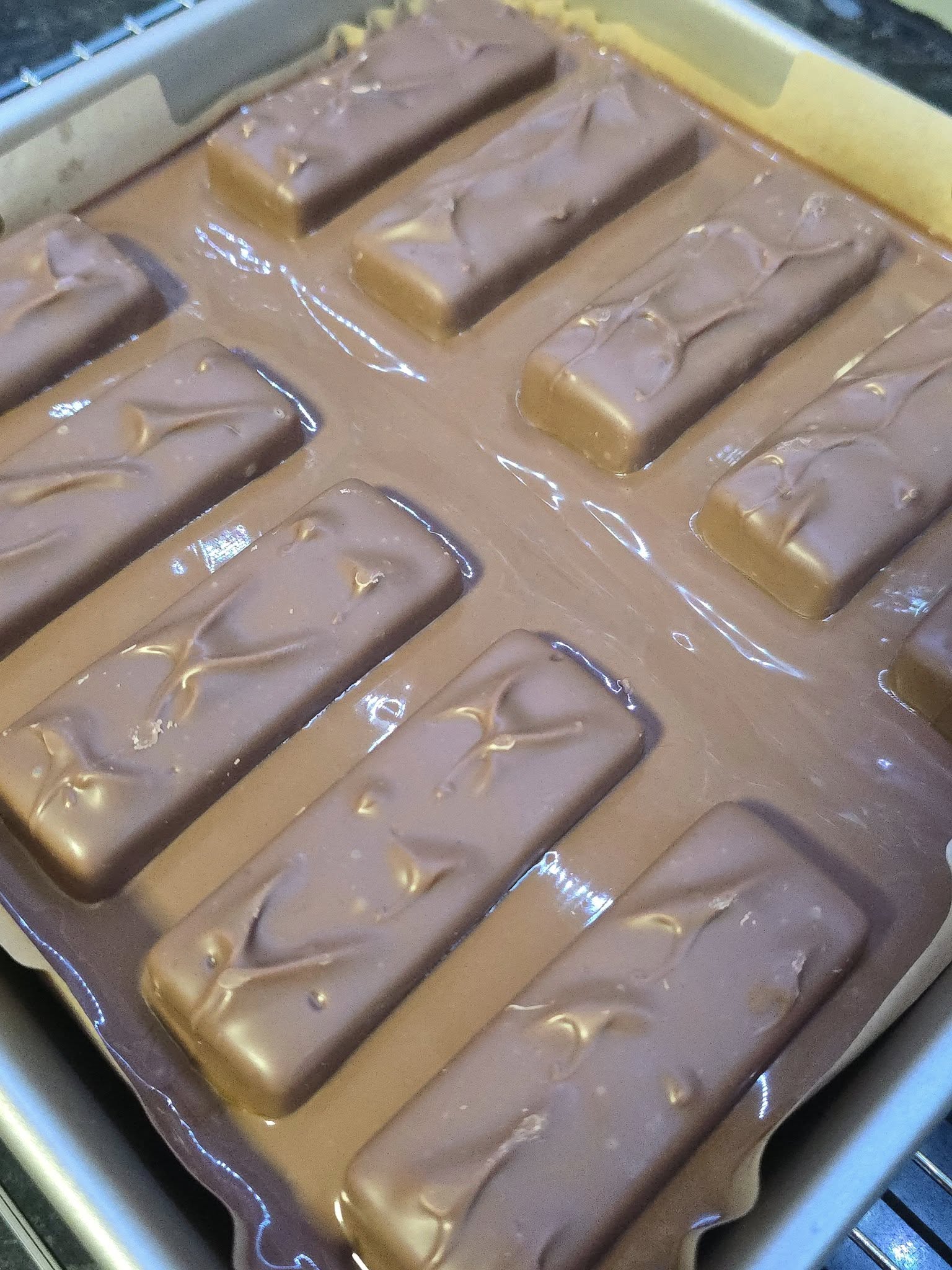 Mars Bar Millionaire Cookie Slice - Full Tray