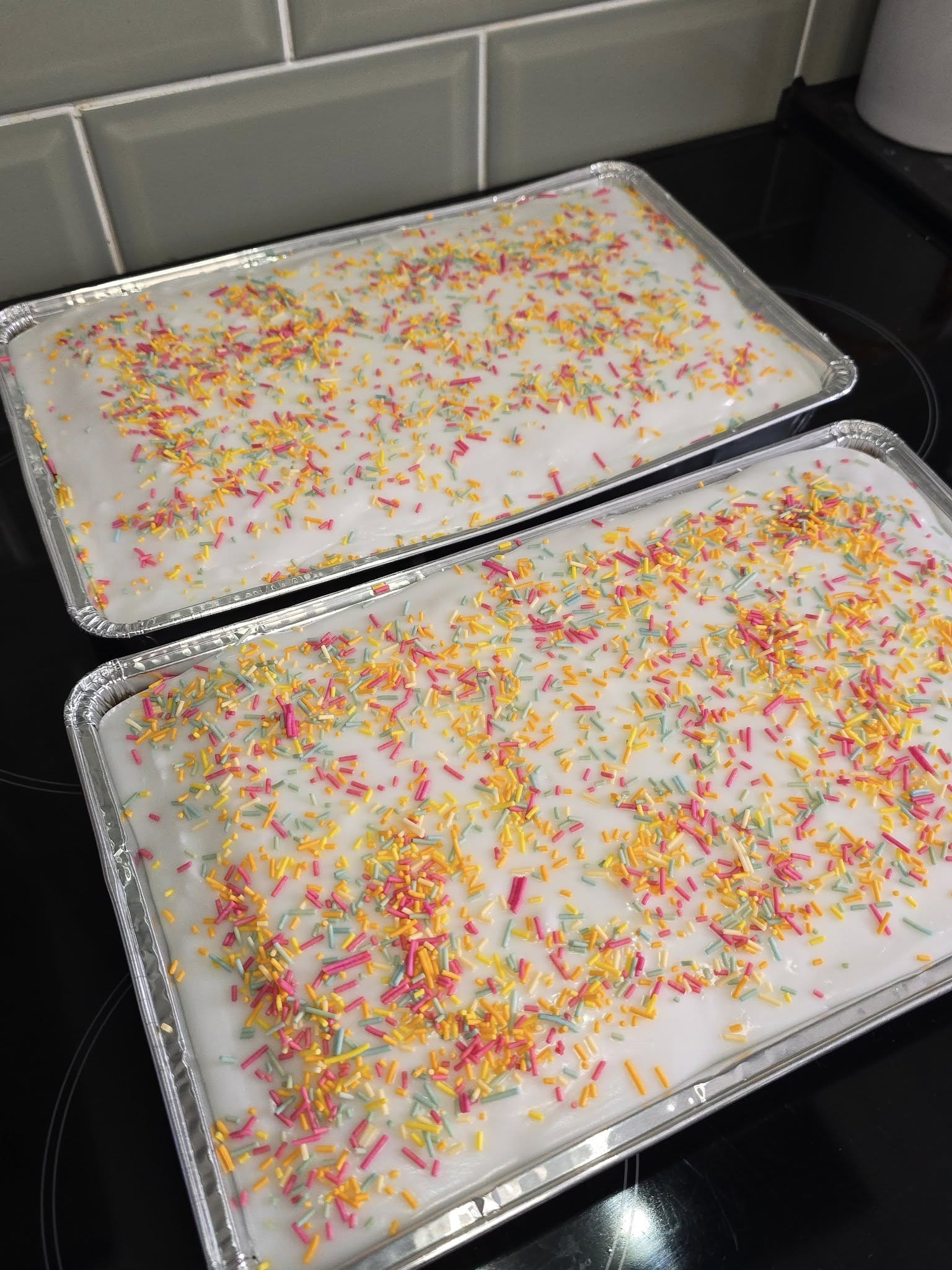 Old School Cake - Full Tray