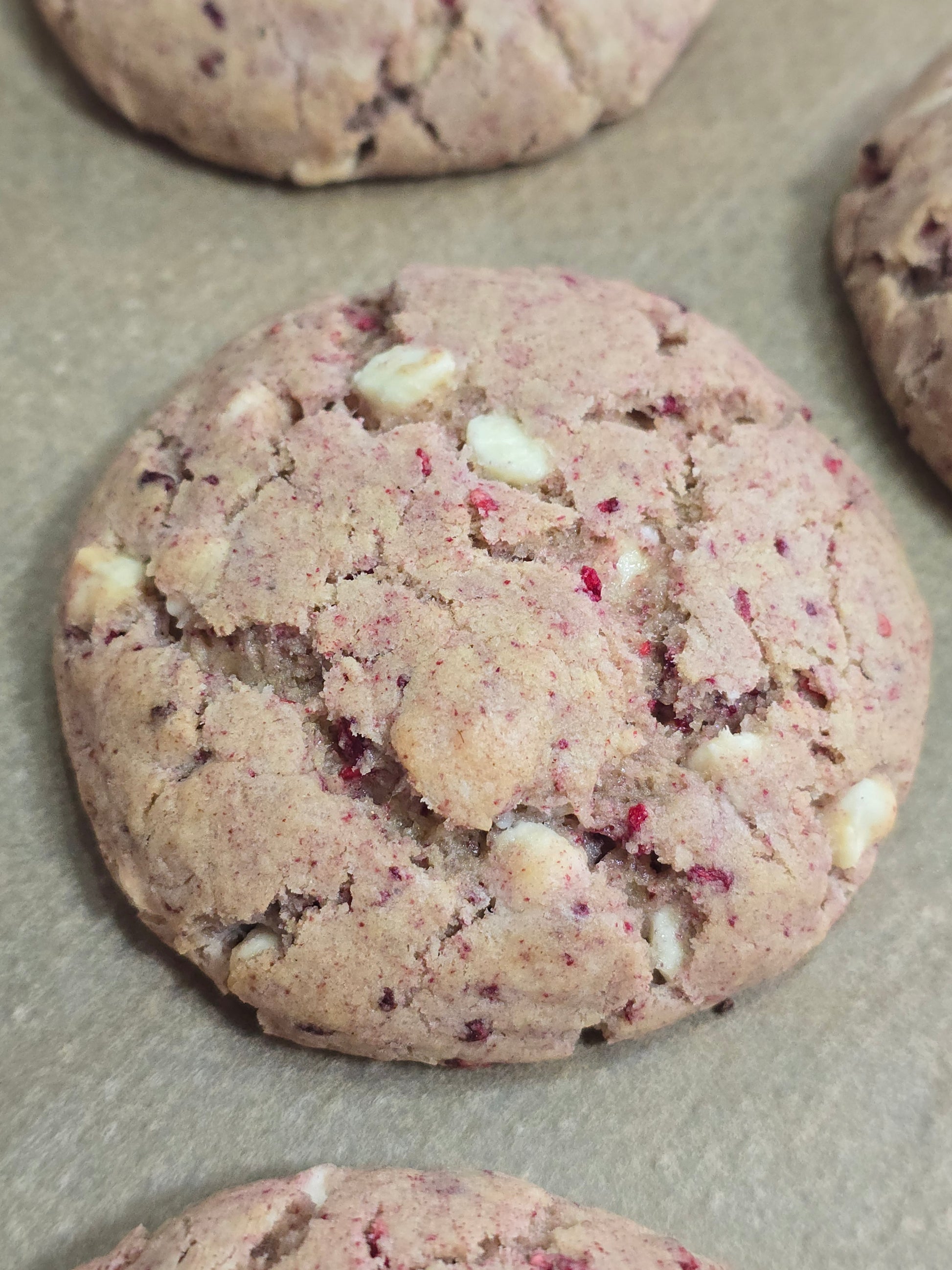 Raspberry & White Chocolate Cookie
