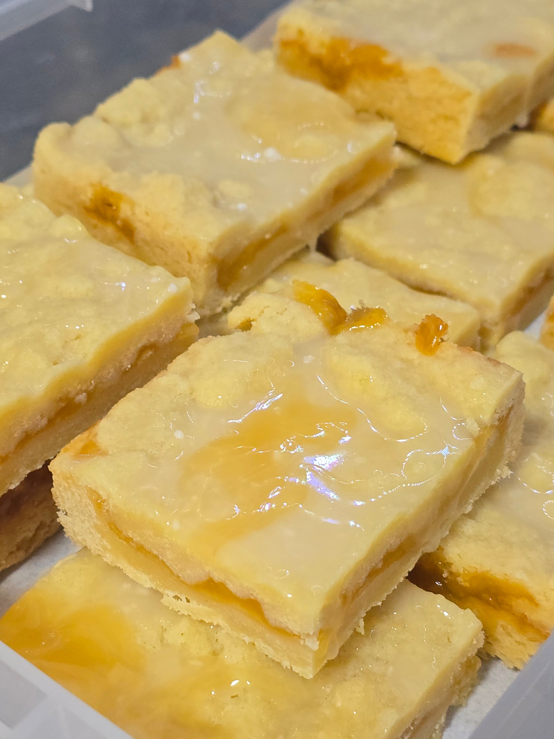 Lemon Shortbread Bars